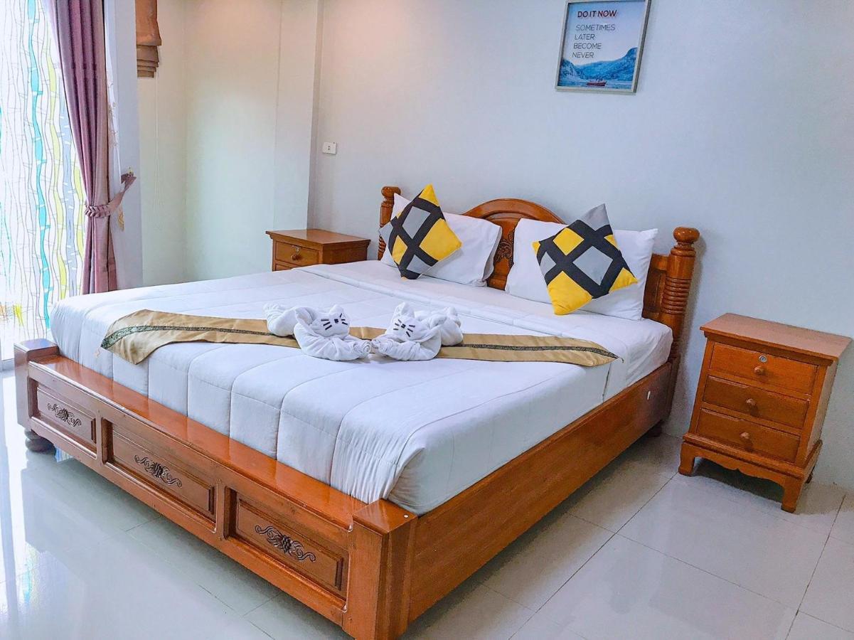 Supachai Inn Ban ba Ngan Esterno foto