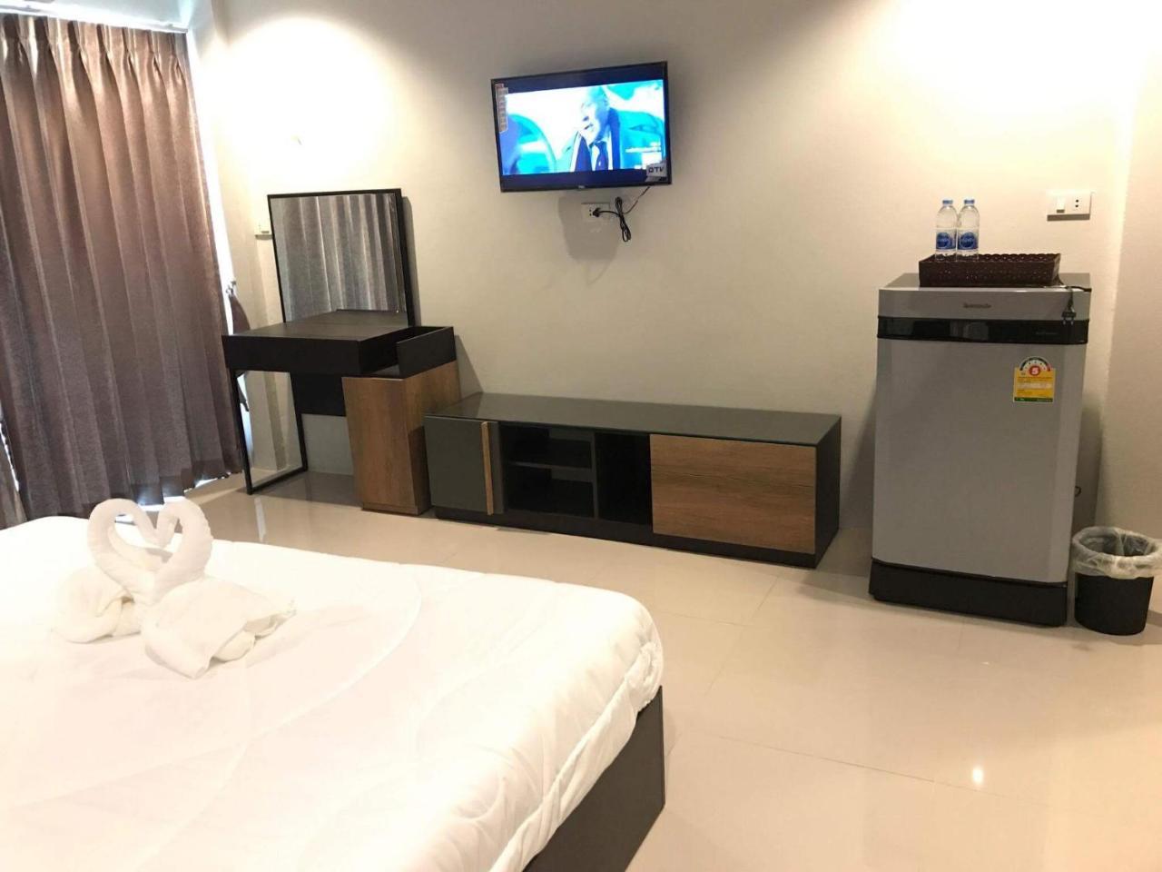 Supachai Inn Ban ba Ngan Esterno foto